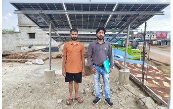 रायपुर : सौर ऊर्जा ने बदली दिवाकर लोधी के घर की तस्वीर… रायपुर : सौर ऊर्जा ने बदली दिवाकर लोधी के घर की तस्वीर…